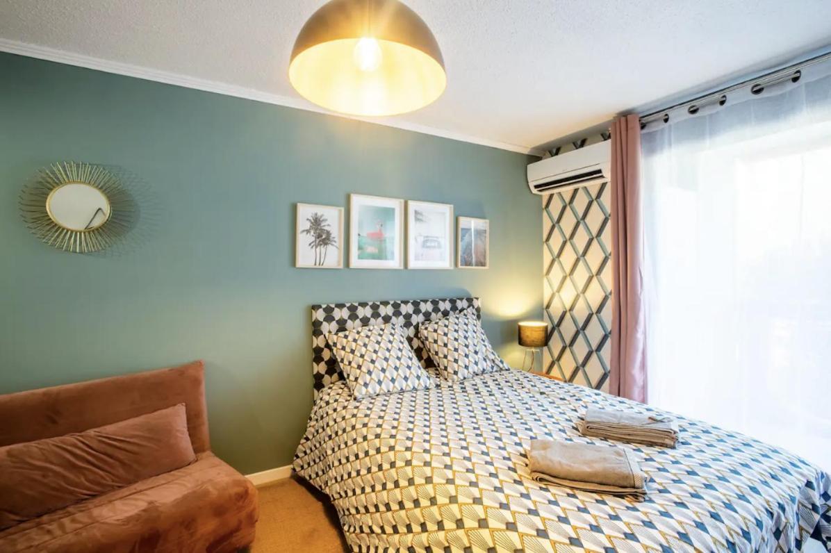 Studio Terrasse & Parking Gratuit En Residence Nimes Bagian luar foto