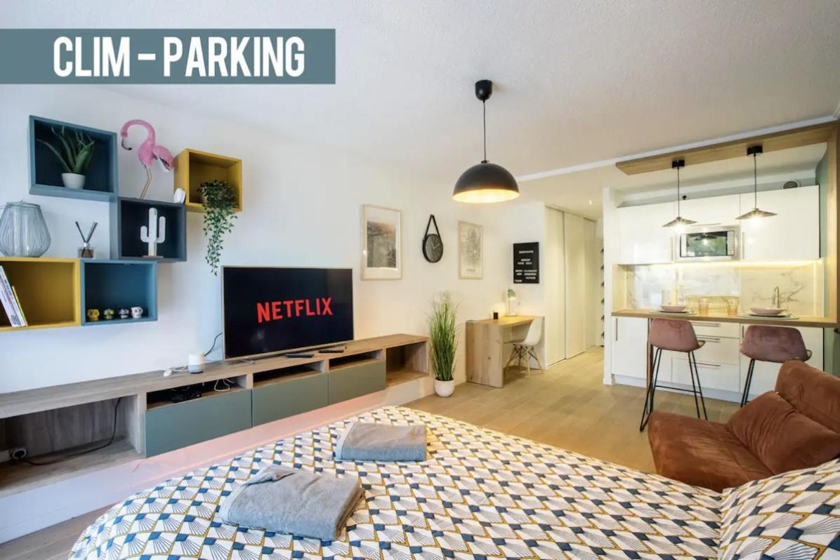 Studio Terrasse & Parking Gratuit En Residence Nimes Bagian luar foto